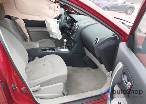 2013 Nissan Rogue S z USA, uszkodzony, nr VIN JN8AS5MT5DW526874